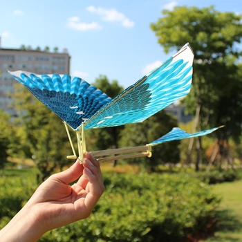 10 бр./компл. еластична дъвка Powered Flying Birds Кайт Смешни Детски Играчки Gift Outdoor Toy