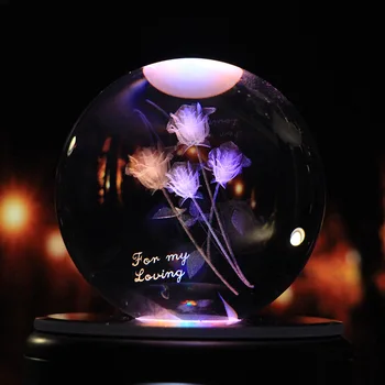 Персонализирани кристална топка 3D лазерно гравиране на миниатюрна роза модел на стъклена сфера начало декор подарък орнамент Коледен подарък