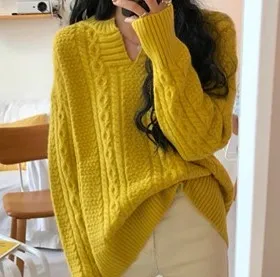 Жена пуловер 2020 есента корейската мода сплит малък V-образно деколте обрат дебел вязаный пуловер женски дъното на топ