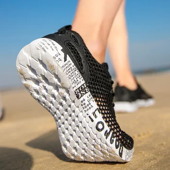 Мъжете Аква Обувки, Дишаща Трекинг Блато Плаж Бързосъхнеща Вода Обувки Открит Риболов Блатни Обувки Водни Маратонки Мъжки Стягам