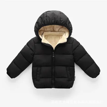 Памучен стеганая дрехи за момче, малка детска зимна шапка, преносимо палто, памучен стеганая дрехи, пухкави и дебели топъл памук