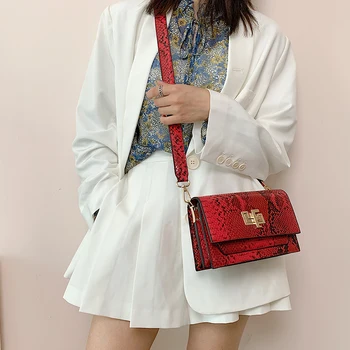 Ретро змия Pattern Crossbody чанта за жени 2020 луксозен дизайнерски Дама чанта ПУ кожени чанти популярни мини чанта
