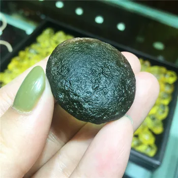 1бр молдавит чешки метеорит ударни стъклени мъниста груб камък Crystal енергиен камък
